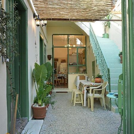 Pireas Port Next To Metro Artistic House Apartment Екстериор снимка