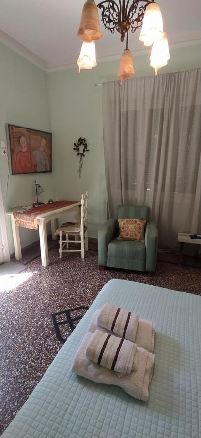Pireas Port Next To Metro Artistic House Apartment Екстериор снимка